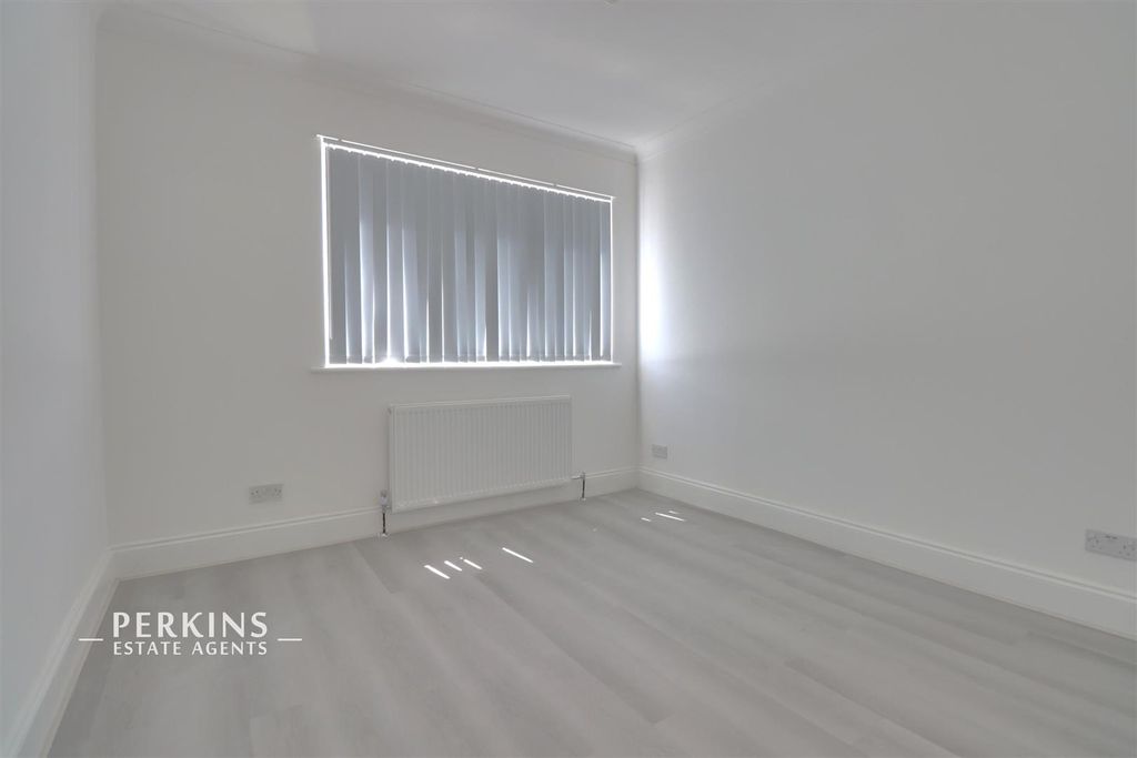 Property photo 3 of 6 Rec.Jpg