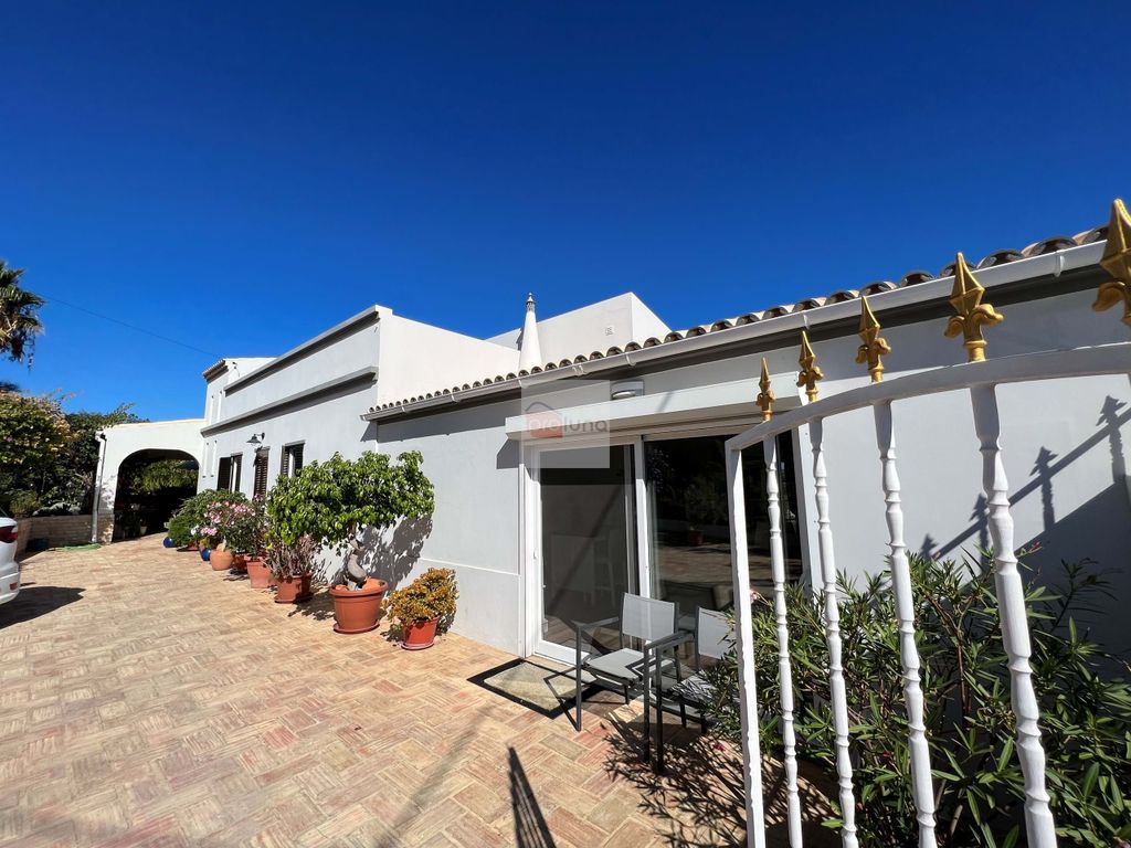 Property photo 1 of 30