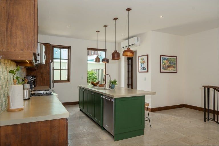 Property photo 3 of 37 <Alttext/>