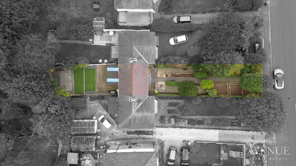 Property photo 2 of 25 4632464