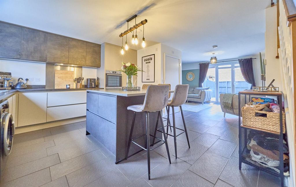 Property photo 2 of 16 Open Plan Living/Dining/Kitchen