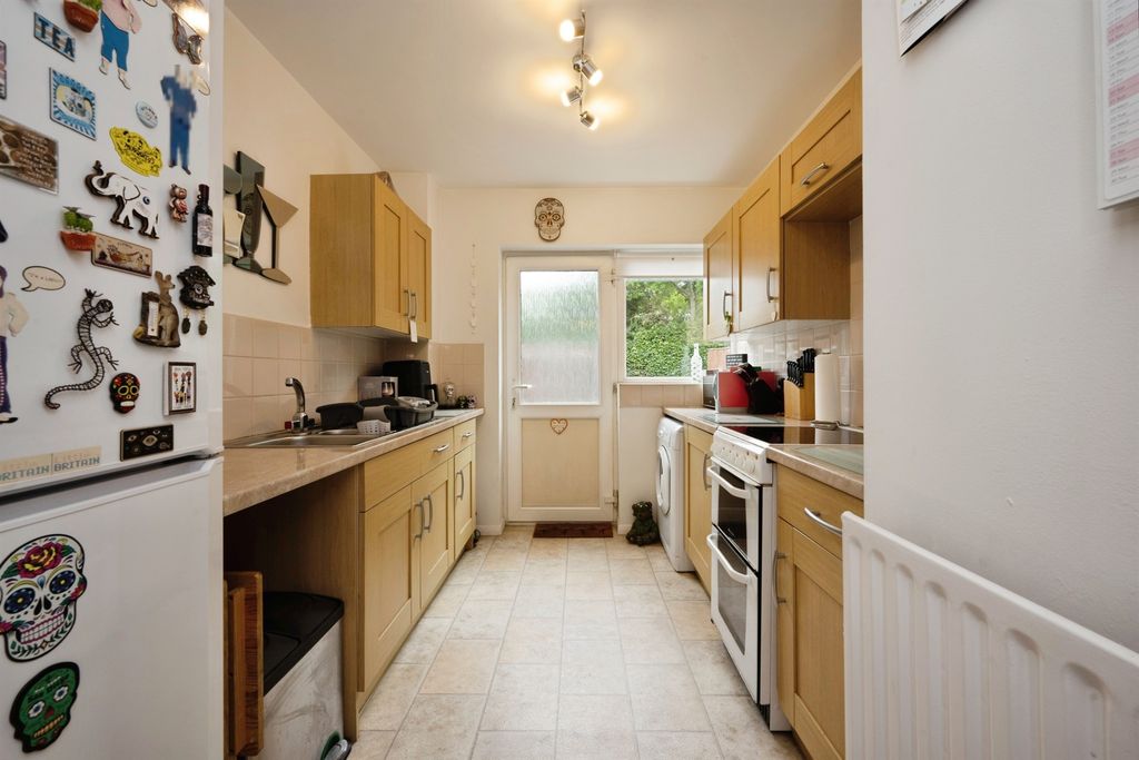 Property photo 3 of 20