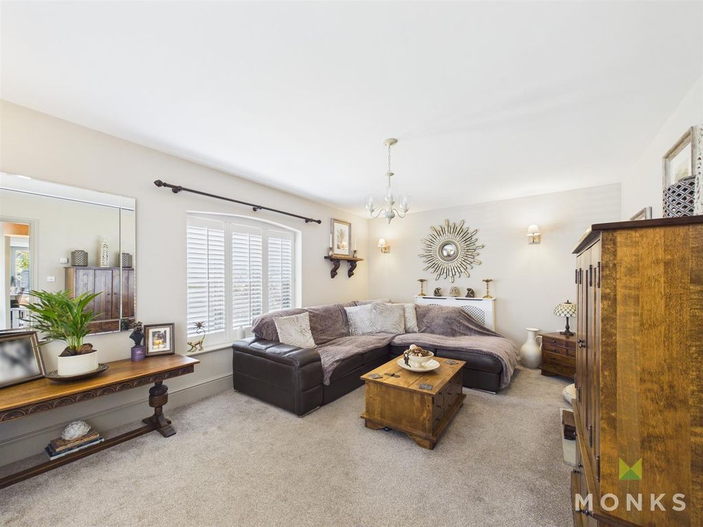 Property photo 2 of 18 9A1A8E4c059540B2Be5Af0c22710B2d1_100_Cam01420G0-Pr