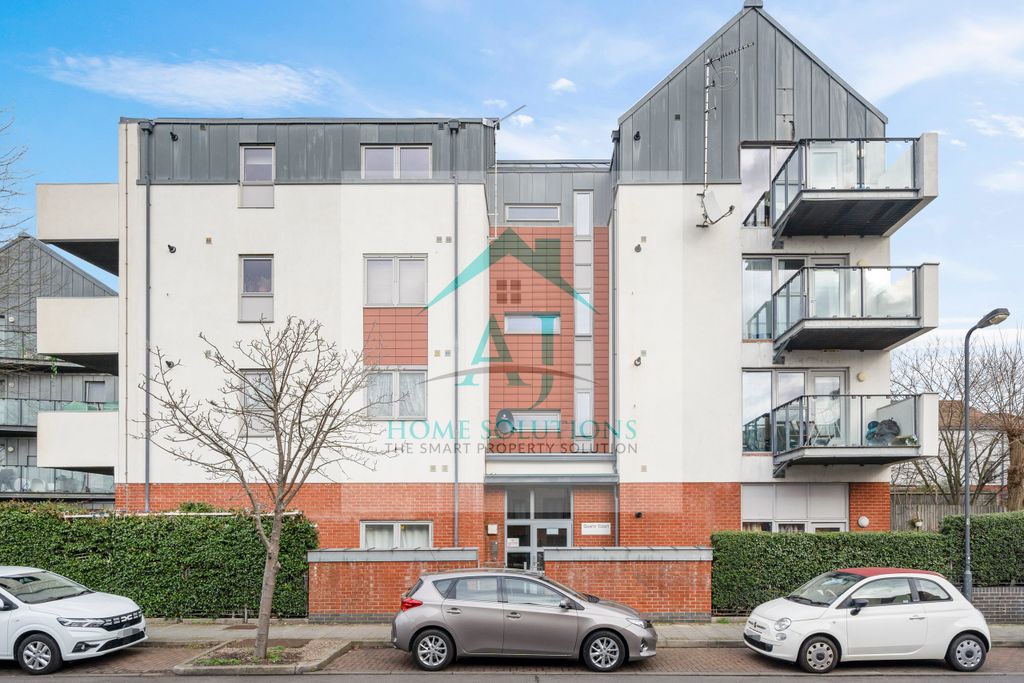 Property photo 1 of 22 Frontview