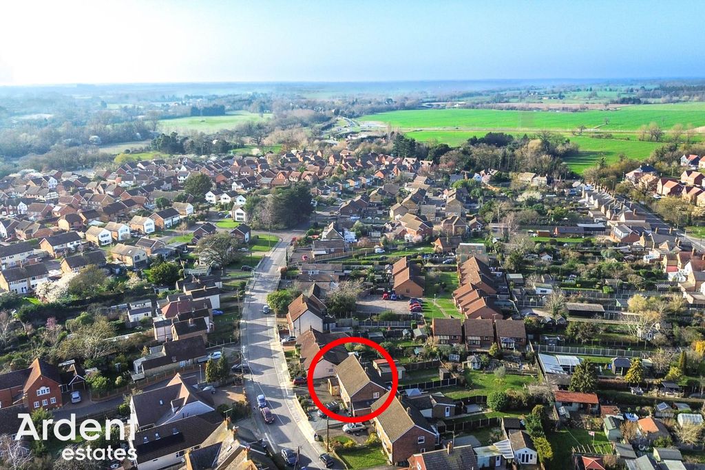 Property photo 3 of 24