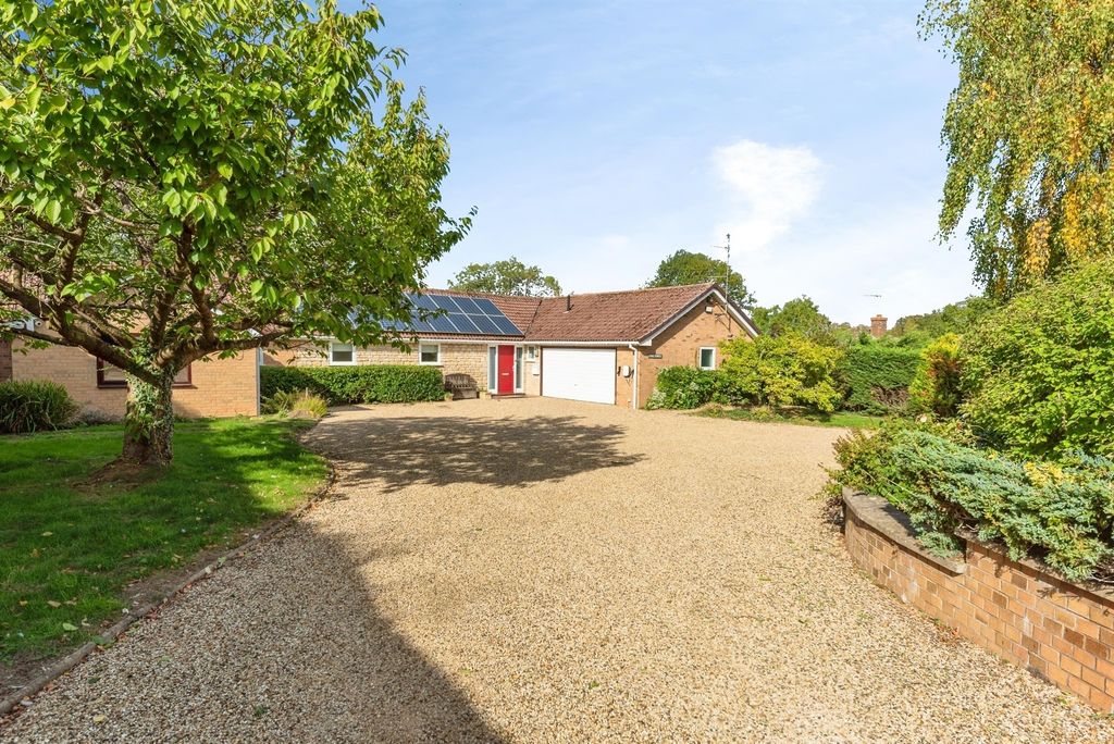 Property photo 1 of 21