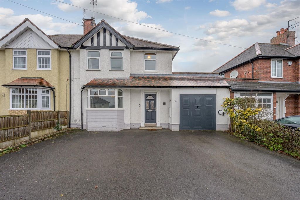 Property photo 1 of 27