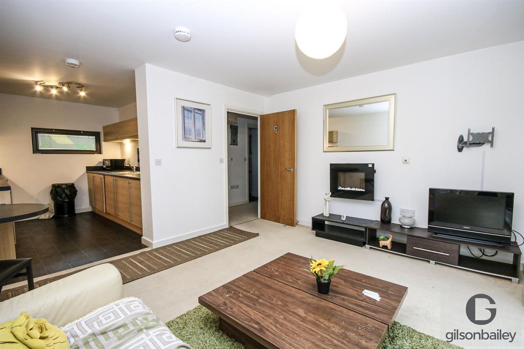 Property photo 2 of 12 7-Img_8485.Jpg