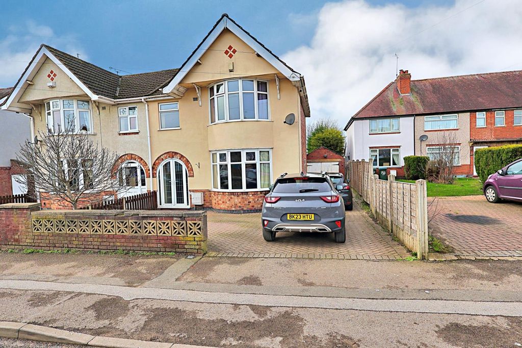 Property photo 1 of 12 Front