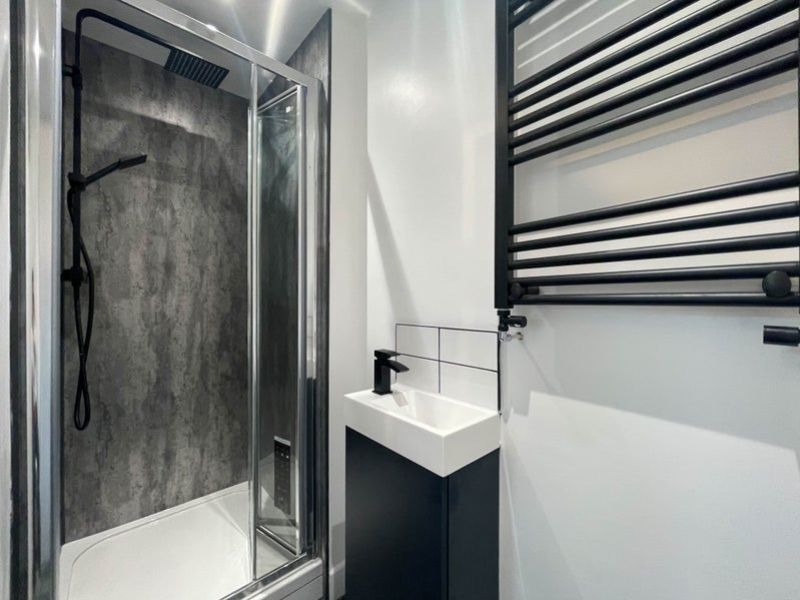 Property photo 2 of 8 100572440
