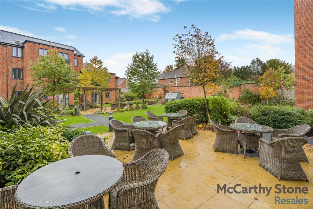 Additional image 22 of 2 bed flat for saleBurlington Gardens, Leyland PR25