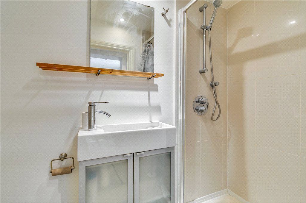 Property photo 3 of 8 Picture No. 05