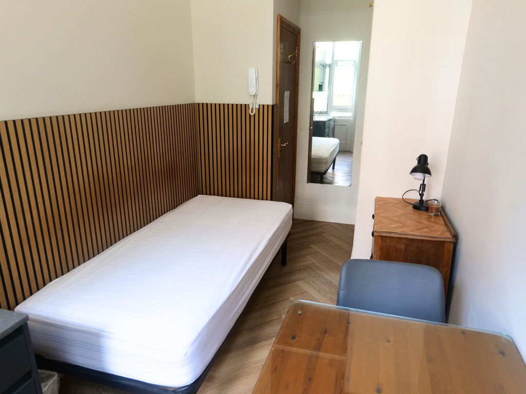 Property photo 3 of 4 Gallery