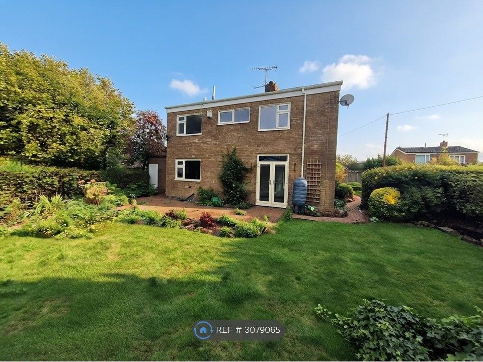 Property photo 2 of 16