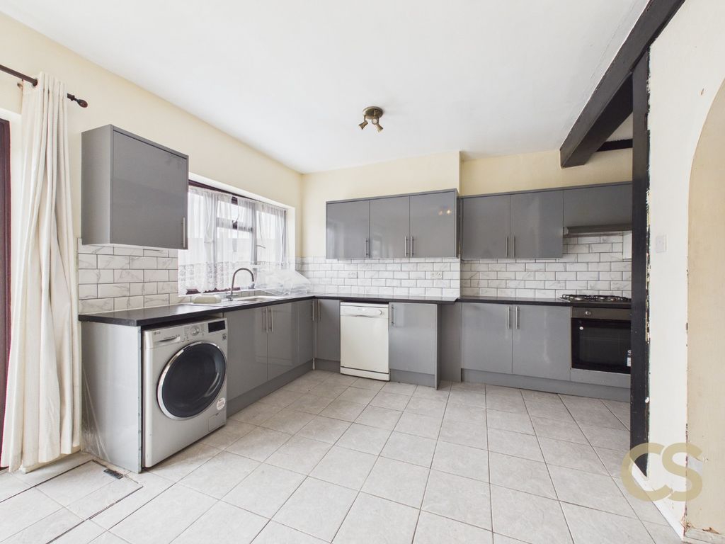 Property photo 3 of 15 5340794
