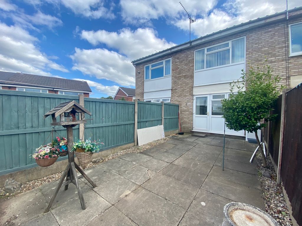 Property photo 3 of 11