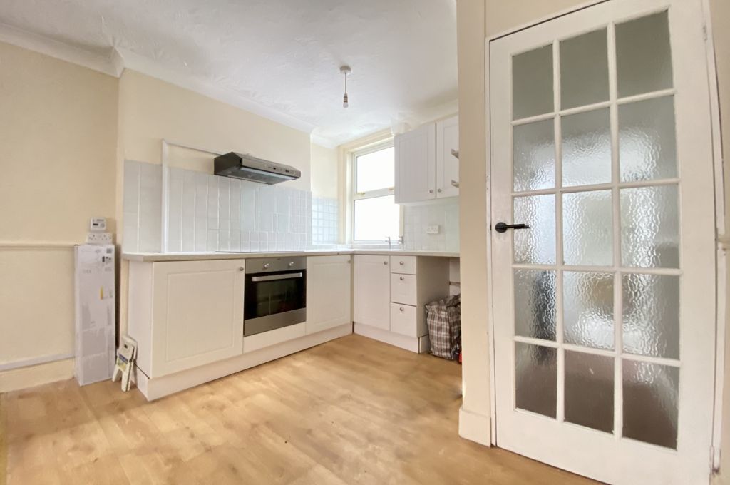 Property photo 2 of 14 Gallery