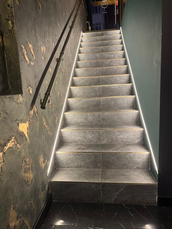 Property photo 2 of 6 Gallery