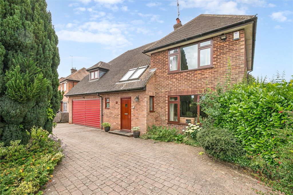 Property photo 2 of 28 Picture No. 30