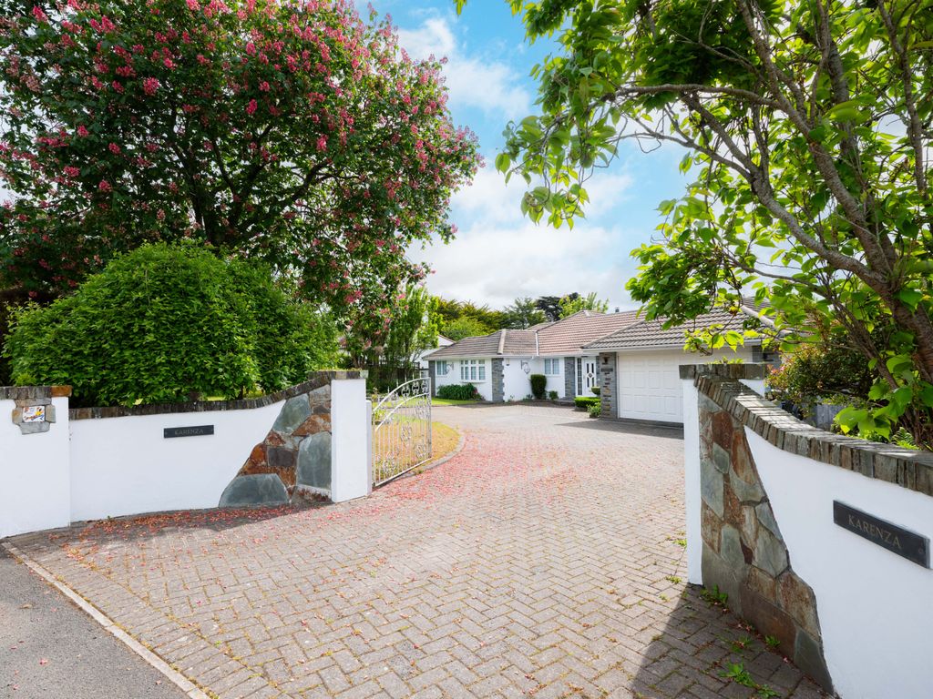 Property photo 1 of 26 Karenza