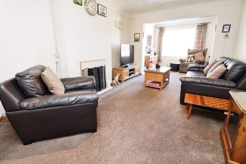 Property photo 3 of 24 Maltings Road