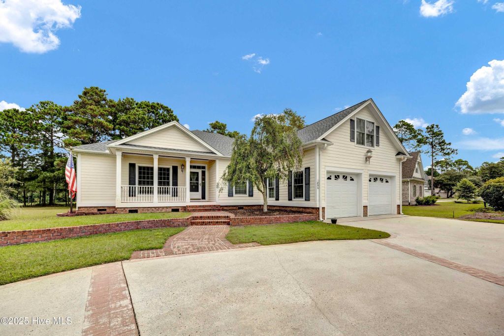 Property photo 1 of 31