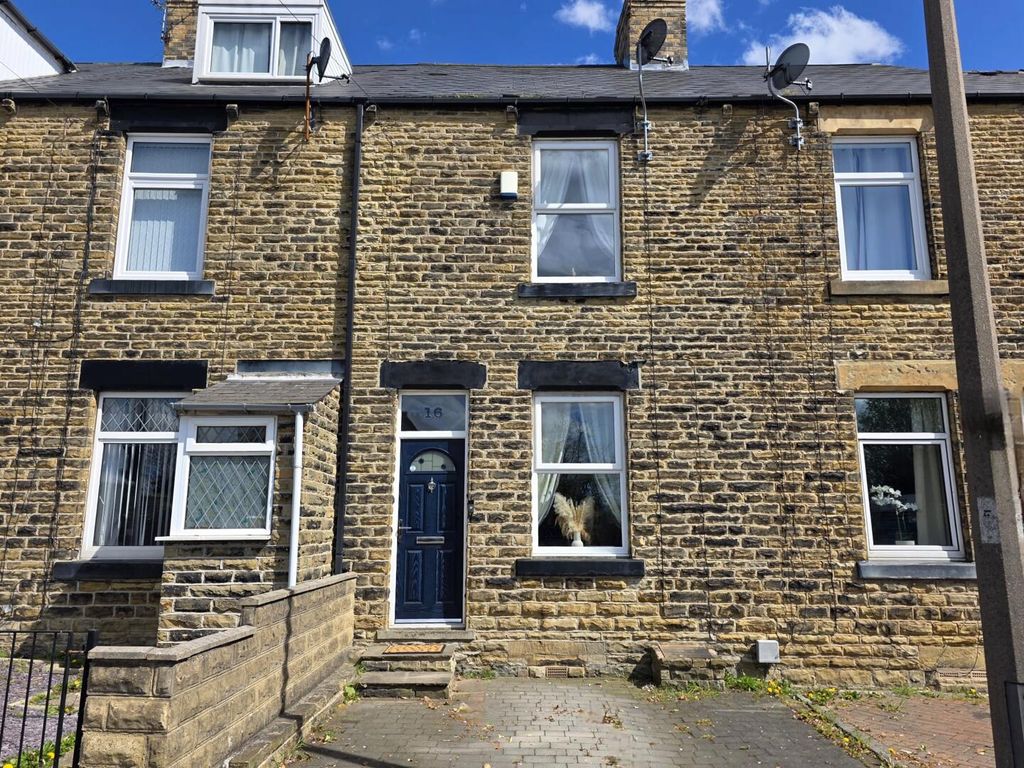 Property photo 1 of 16 Front (Exterior)