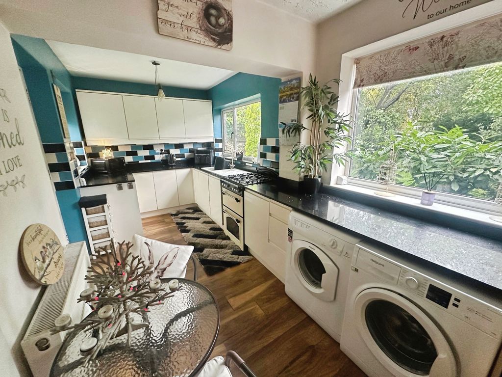 Property photo 2 of 14 Kitchen/Diner