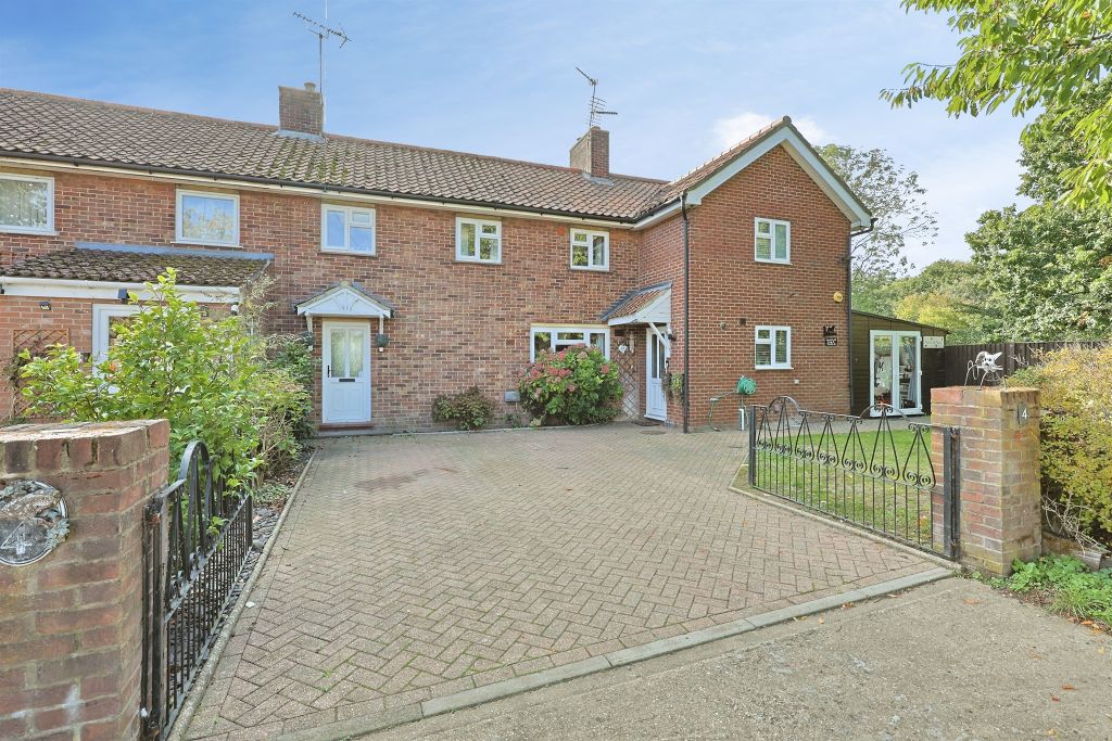Property photo 1 of 28