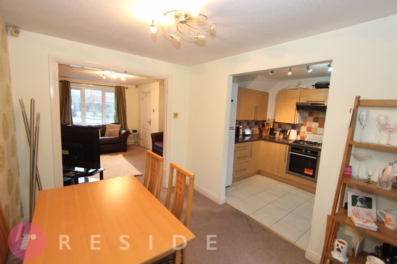 Property photo 3 of 13 Dining Room