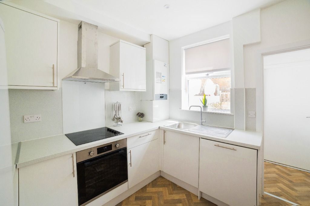 Property photo 3 of 8 Photo 3