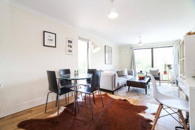 Property photo 3 of 9