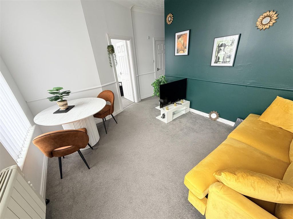 Property photo 2 of 11 Img_8356.Jpg