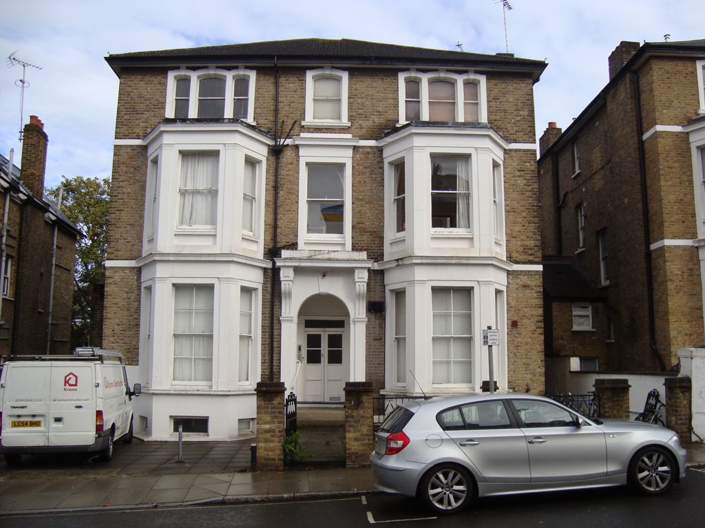 Property photo 1 of 6