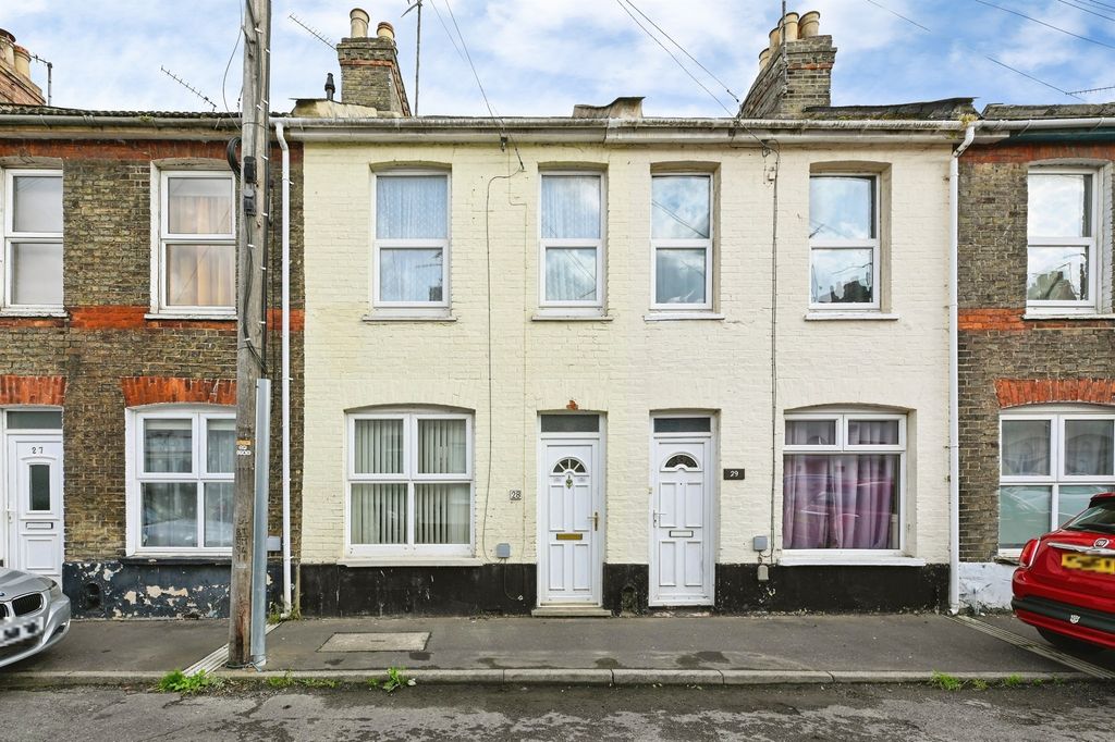 Property photo 1 of 16