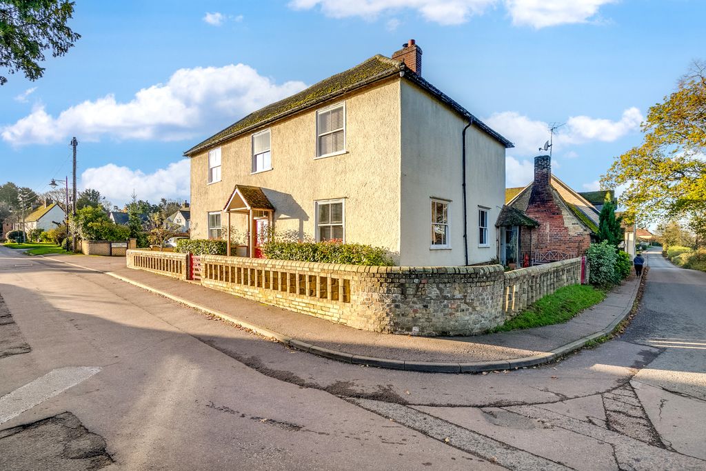 Property photo 1 of 22