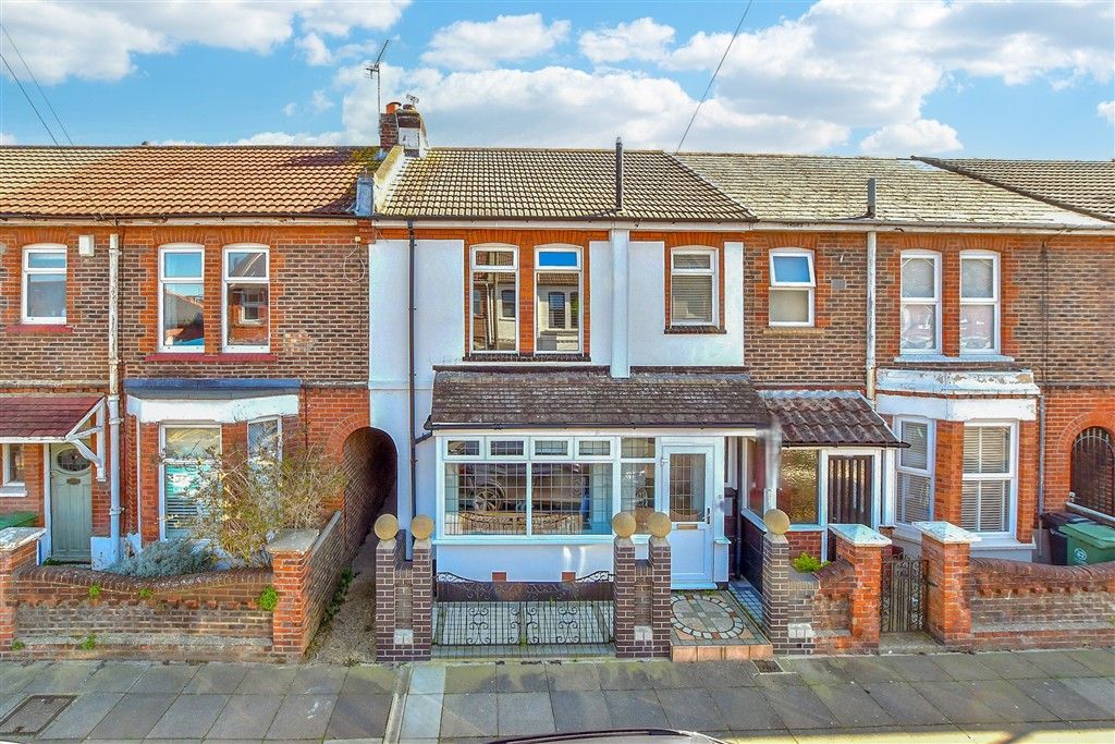 Property photo 1 of 16 Front (Web)