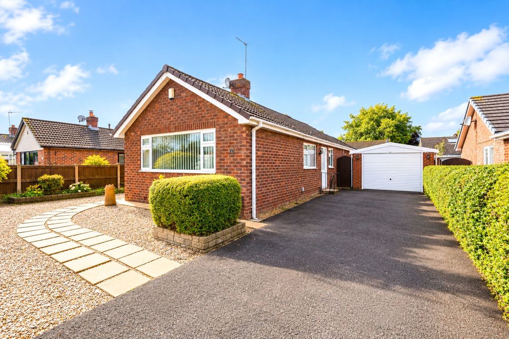 Property photo 1 of 23 Picture No. 32