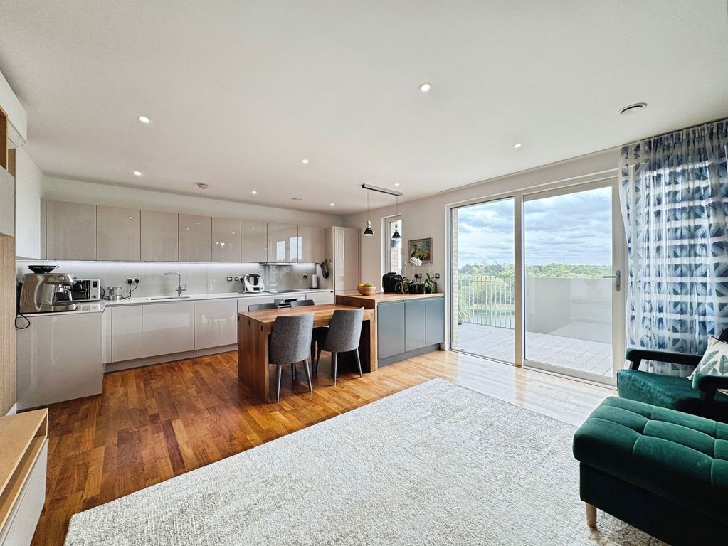 Property photo 1 of 16 Lounge/Kitchen/Dining Area