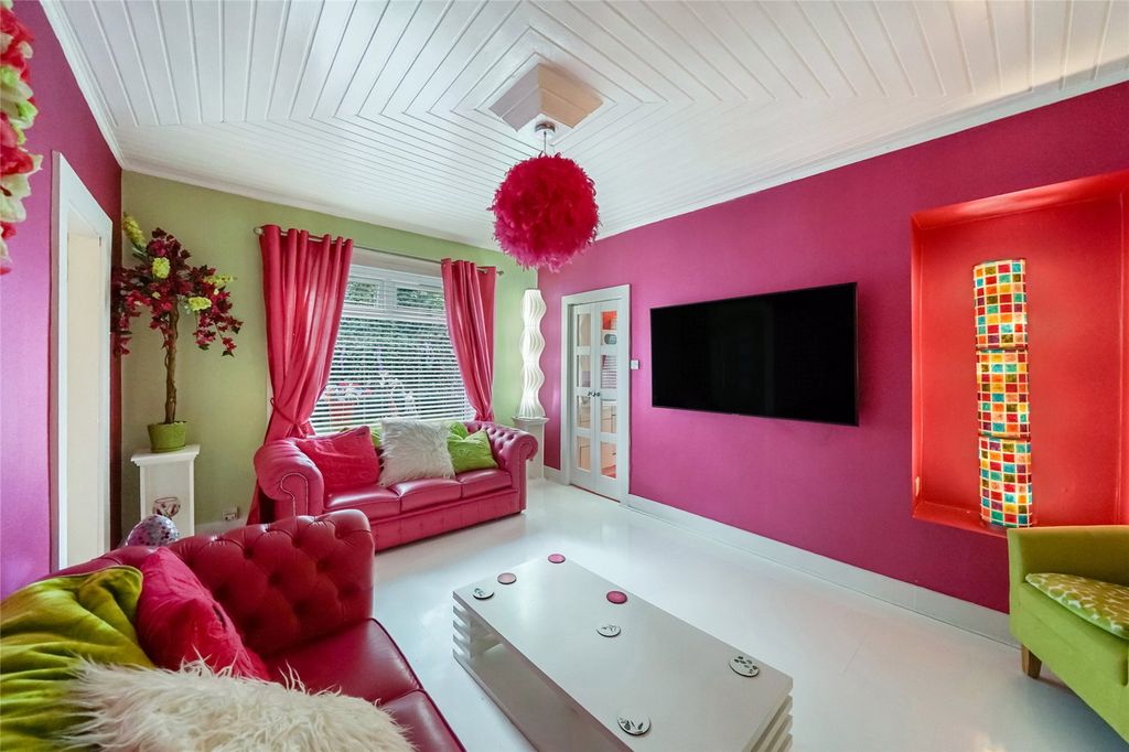 Property photo 2 of 20 Picture No. 02