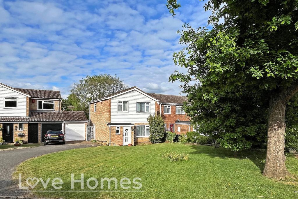 Property photo 1 of 13 5018420