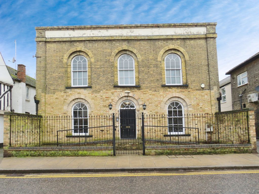 Property photo 2 of 9 View