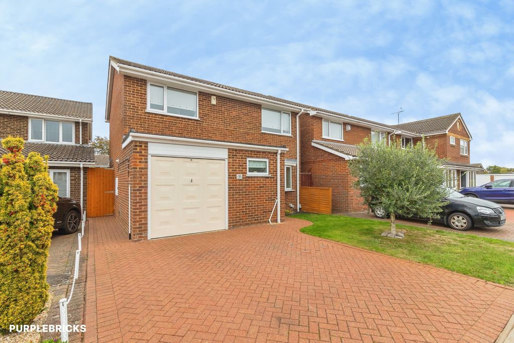 Property photo 2 of 50
