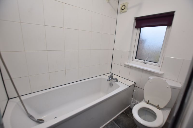 Property photo 3 of 4 Photo 7