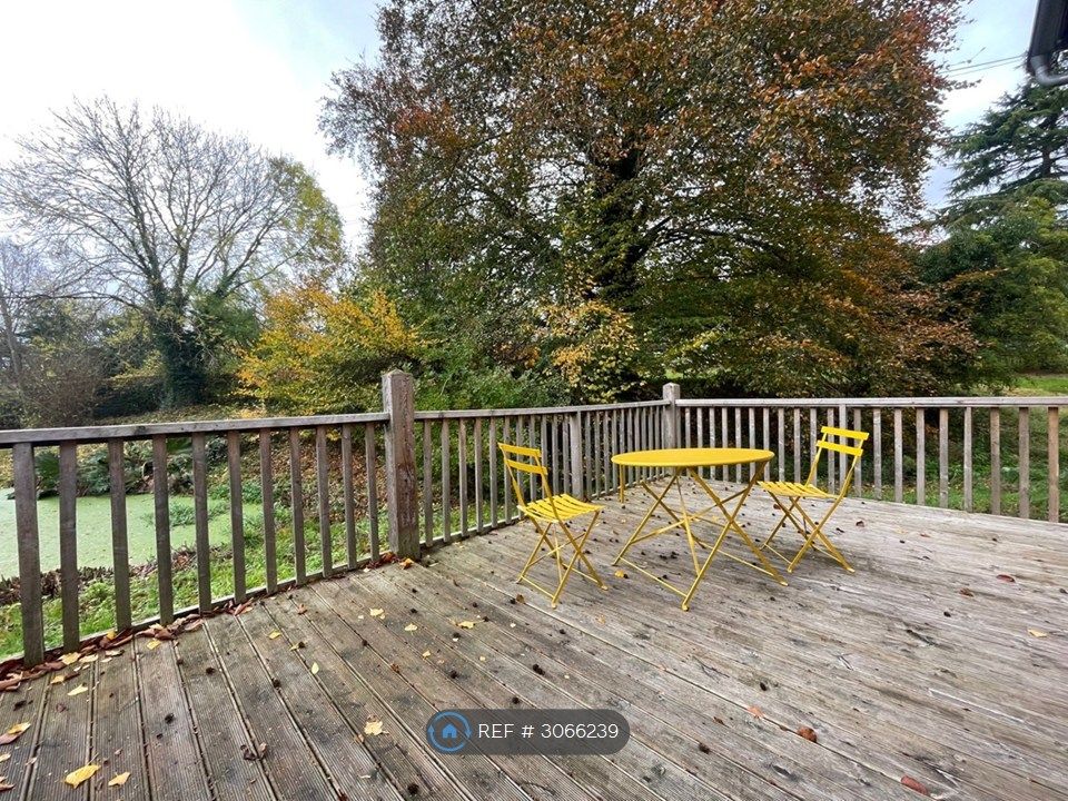Property photo 2 of 19 Deck