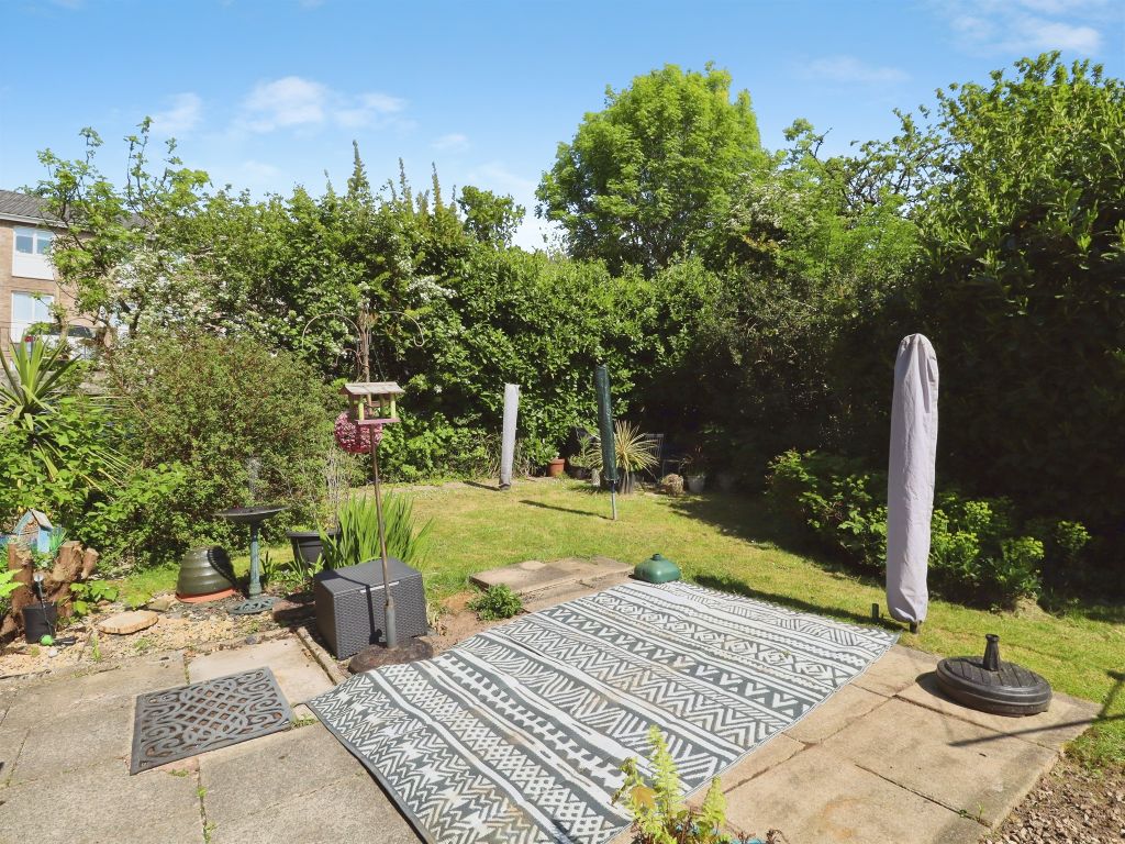 Property photo 3 of 18