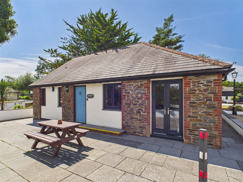 Property photo 1 of 12 Picture No. 01