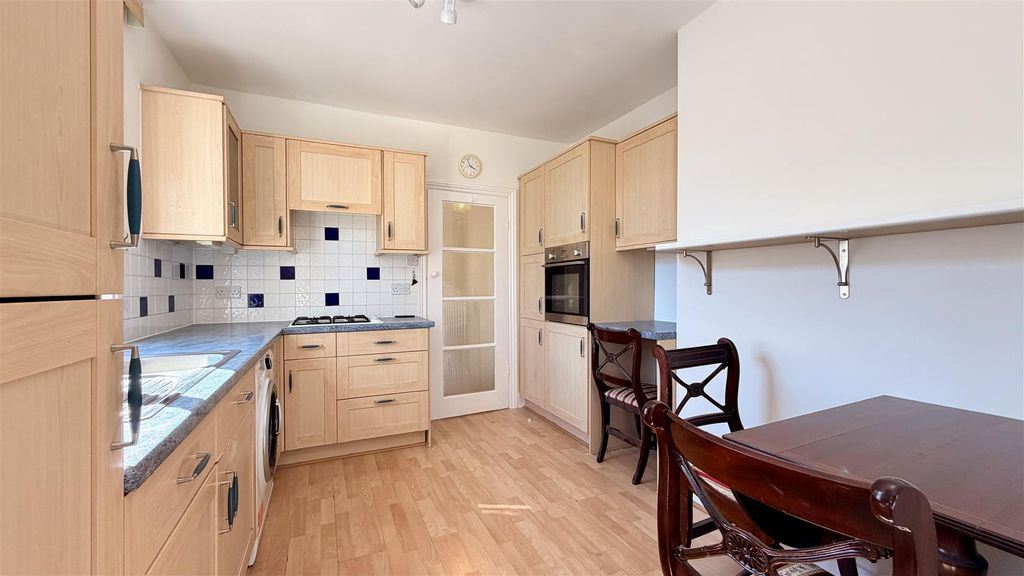 Property photo 3 of 8 Img_E9689.Jpg