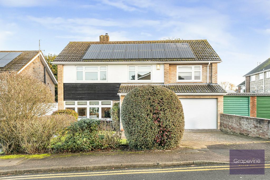 Property photo 1 of 30