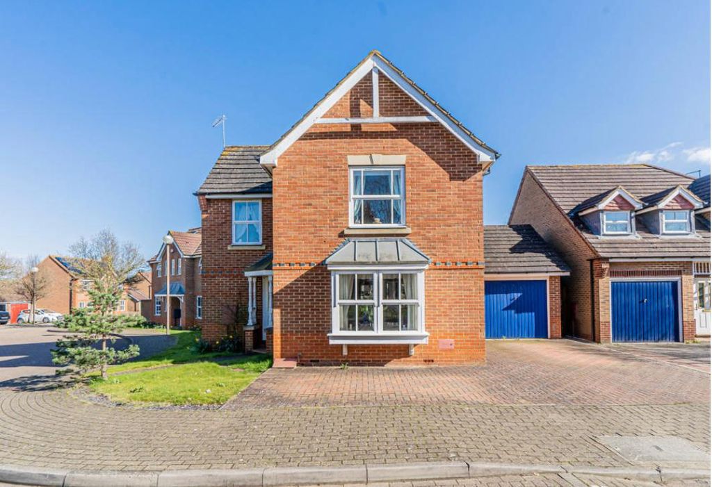 Property photo 1 of 12